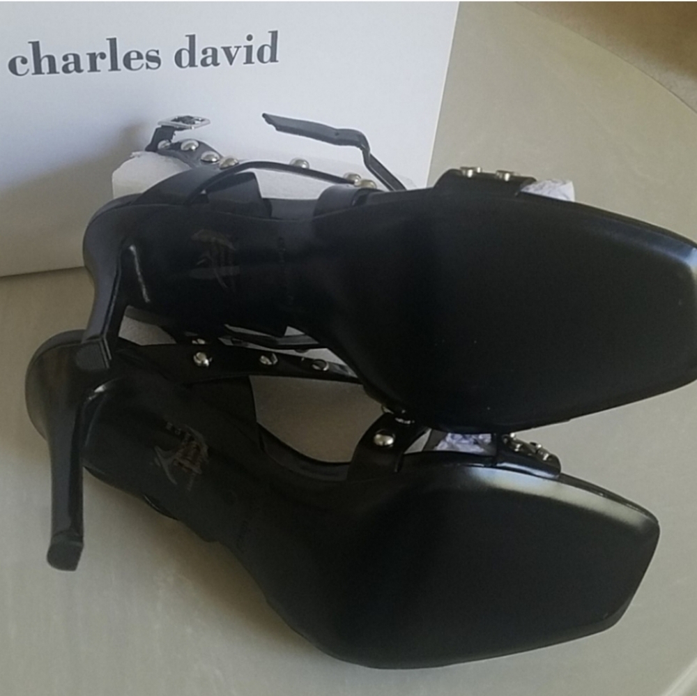 NWT Charles by Charles David Blk Velocity Studded Strappy Stilleto Heels. Sz 8B - Picture 6 of 10